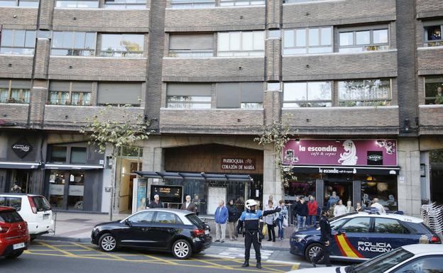 «El miércoles a mediodía Mari ya no abrió la puerta y nos extrañó»