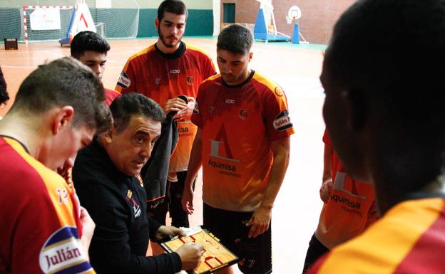 El Aquimisa Carbajosa busca en Galicia su segundo triunfo ante el KFC-Culle