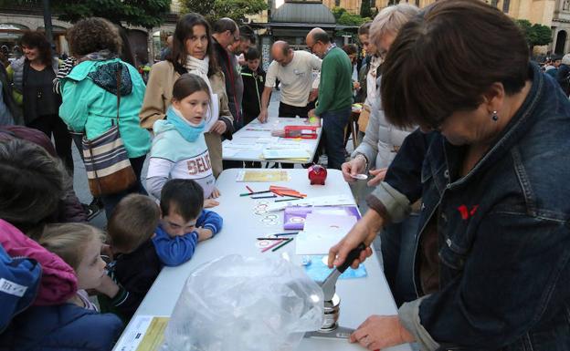 Las ONG piden a las instituciones aumentar las ayudas para acabar con la pobreza