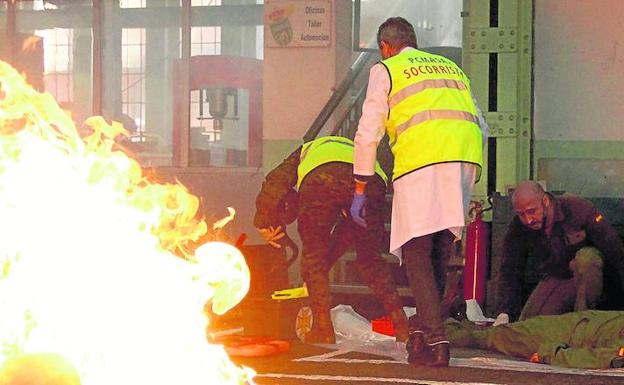 La Base Mixta pone a prueba su seguridad en un simulacro de incendio