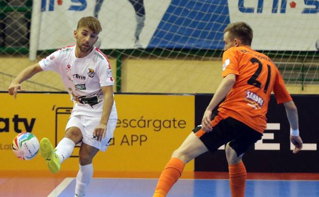 Álvaro López: «El equipo va a más, esperamos probarlo en la pista»