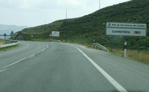 3,5 millones de euros para mejorar el firme de la N-VI y la N-110