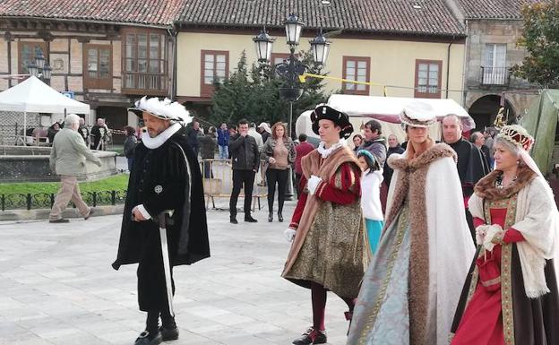 Carlos V llega a Aguilar