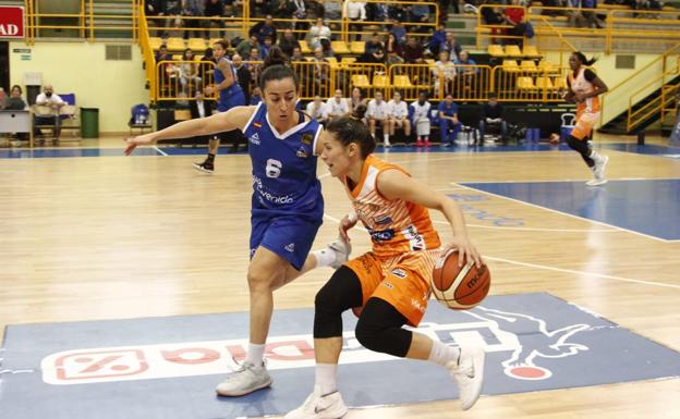 La defensa de Avenida sí funciona en la Liga y se mantiene invicto con una amplia victoria ante el Zamarat (72-50)