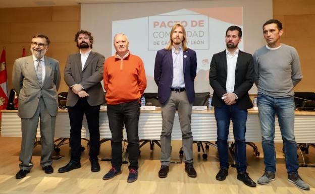 Los partidos de izquierda de Castilla y León ven su pacto fiscal como un preacuerdo de gobierno