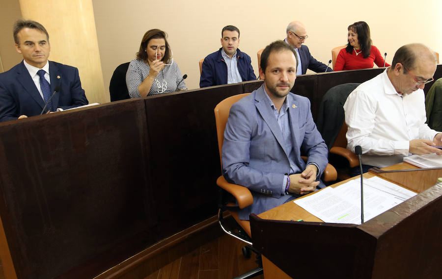 Pleno de presupuestos en la Diputación de Segovia