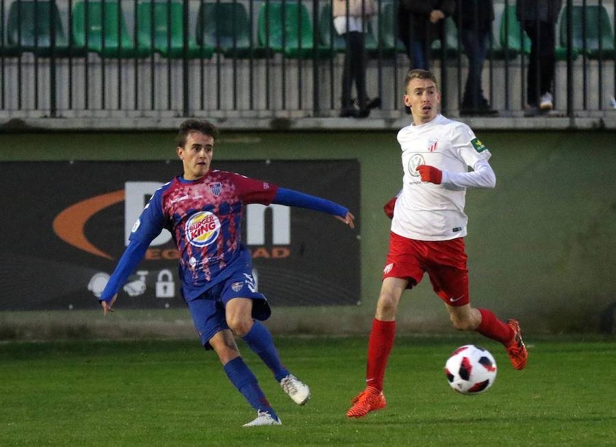 Victoria de la Gimnástica Segoviana ante el Santa Marta (4-0)