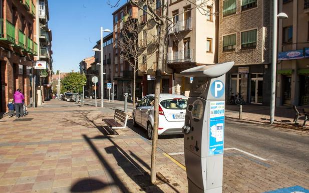 La avenida de la Constitución y José Zorrilla tendrán más zona azul