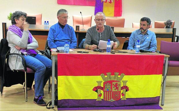 La asamblea de IU reafirma su «compromiso» con la comarca de Cuéllar