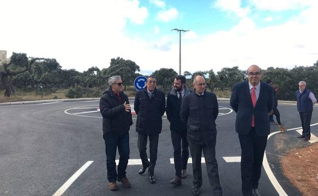 Finalizan las obras de mejora de la carretera de acceso a Los Montalvos