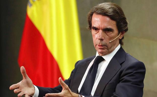 Aznar propone en 'El futuro es hoy' un microscopio con el que analizar España