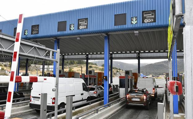 Los ingresos por peajes en las autopistas de Segovia crecen más del doble que el flujo de tráfico