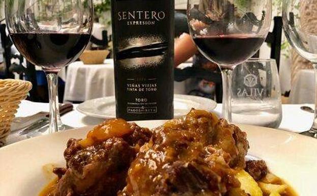 Juan Pozuelo y Óscar Higares cocinarán rabo de toro en el Museo del Vino Pagos del Rey