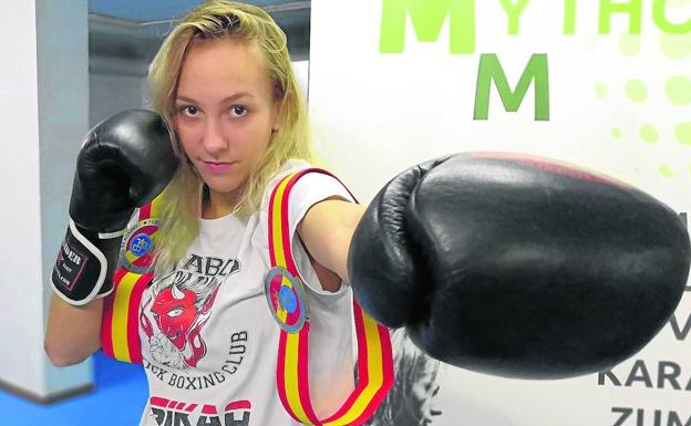 Laura Pequeño: «Al principio mis padres sufrían y pasaban miedo por mí»