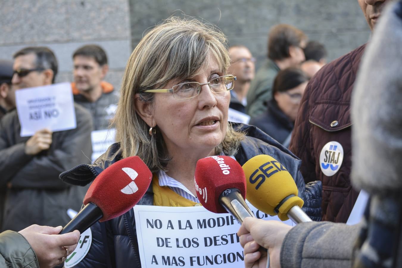 Concentración en Valladolid de los trabajadores de la administración de Justicia