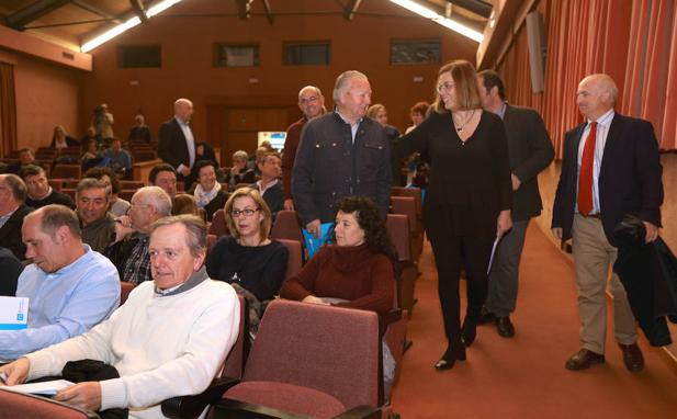 Los alcaldes de Palencia conocen las últimas novedades legales