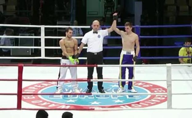 El salmantino Manuel García Sánchez pierde en su debut en el Europeo de Full-Contact