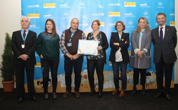 Villamayor y Santa Marta renuevan sus distintivos como ciudades Amigas de la Infancia