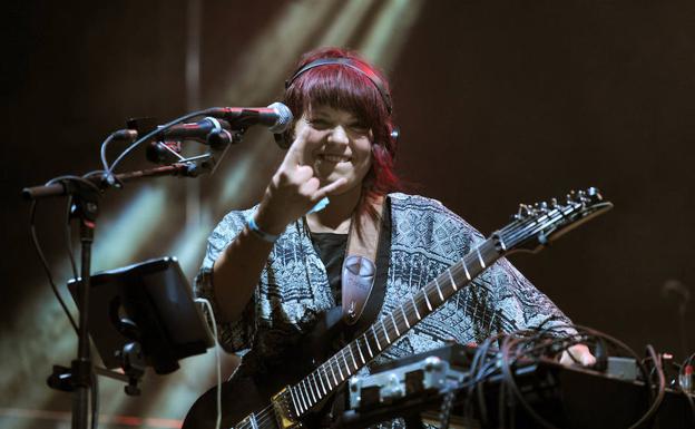 Intro Music: Jhana Beat y Nunatak, música para irreductibles