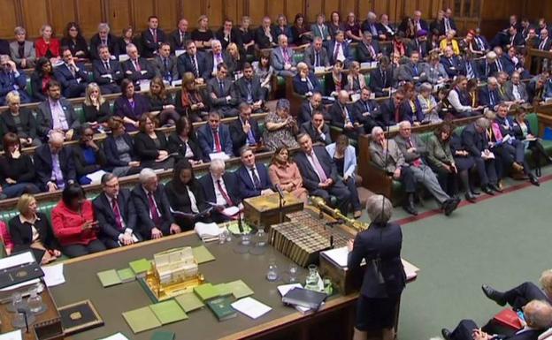 El Parlamento guiará el 'brexit' si May pierde el voto de su acuerdo