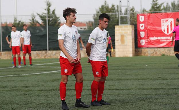Alberto y Nacho salen de la enfermería en el Santa Marta