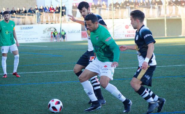 Carlos Rubén no volverá hasta 2019 en el Guijuelo por su rotura muscular