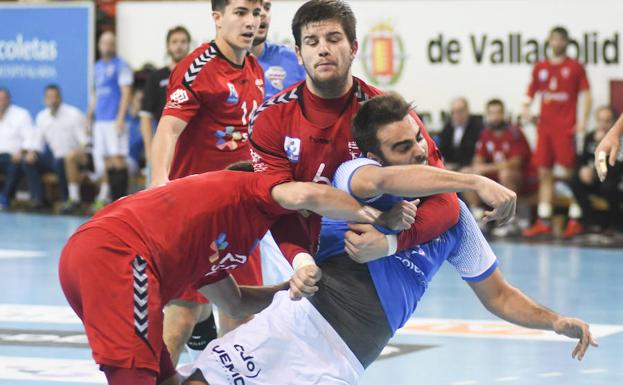 Dani Pérez salva al Recoletas