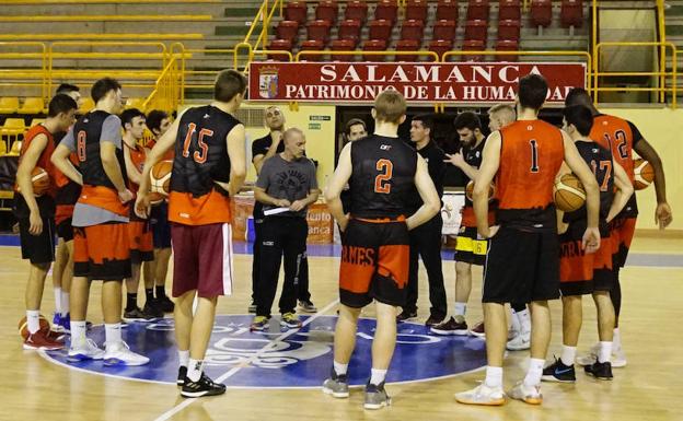 La Antigua CB Tormes, casi ante su primera final ante el colista Círculo Gijón