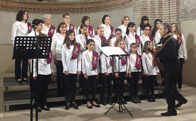 Los coros del ciclo Convivir Cantando se oponen a la nueva gestión del proyecto