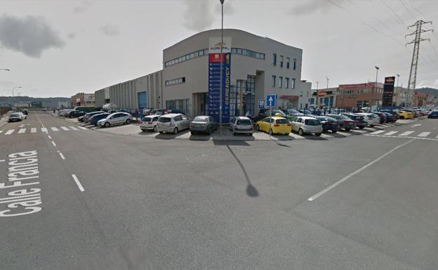 Heridas cuatro personas, entre ellas una menor, en una colisión de dos turismos en Palencia