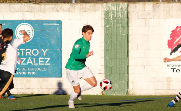 El Guijuelo, de nuevo en cuadro, busca cerrar su mala racha con el Navalcarnero