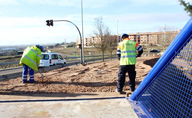 El carril bici y la senda peatonal a Cabrerizos estarán listos a mediados del mes de enero