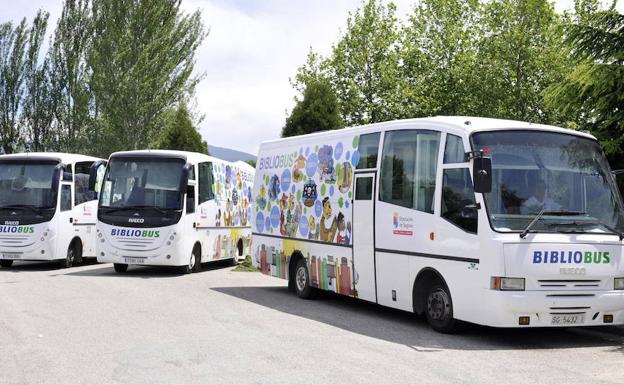 Los Bibliobuses homenajean la llegada del hombre a la luna