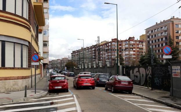 Lo pillan circulando en sentido contrario por la calle Estación de Valladolid