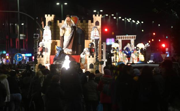 Pajarillos planta cara al narcotráfico