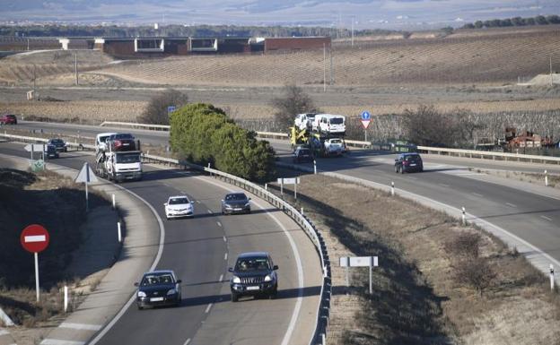 Atendida una mujer por un ataque de ansiedad tras sufrir un accidente en la A-62 en Valladolid