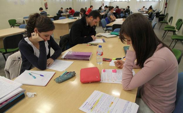 Los universitarios dispondrán de mejores horarios en las salas de estudios