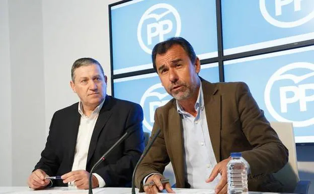 Maíllo cree que las plataformas sanitarias «tienen un color político y son teledirigidas por el PSOE»