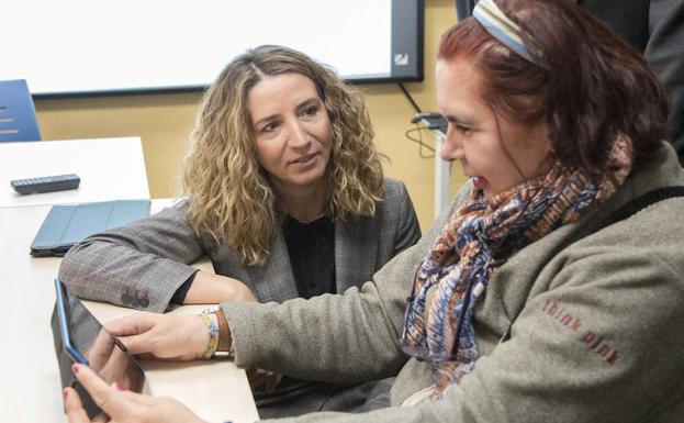 Alicia García fija en el empleo el camino a la inserción de las personas con discapacidad