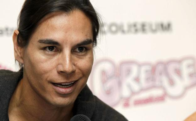 Julio José Iglesias: «Me robaron el ADN mientras hacía windsurf»