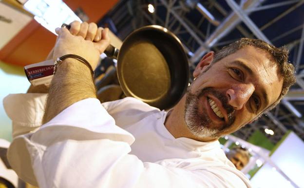 Pepe Solla elaborará su menú degustación con las alumnas de la Escuela Alcazarén