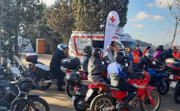 Cruz Roja atiende a 46 personas, cuatro de ellas trasladadas al hospital, durante Pingüinos