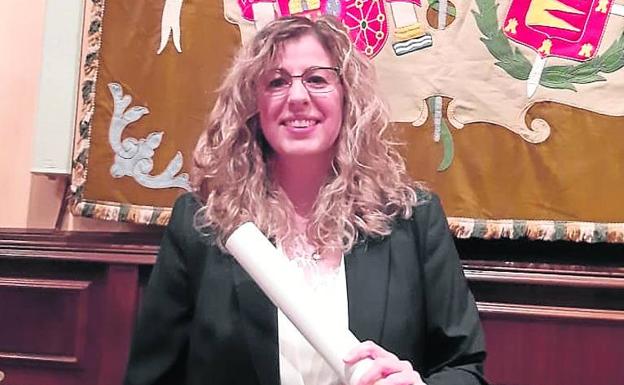 Francisca Moreno, cirujana del Complejo Asistencial de Palencia, premiada por su trabajo contra el cáncer de colon