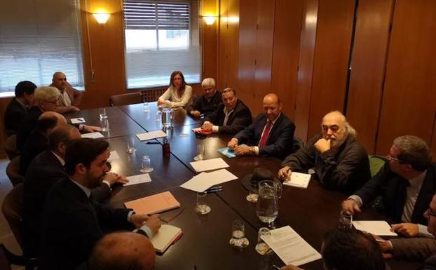 Zamora10 convoca reuniones con los partidos políticos y su Consejo General