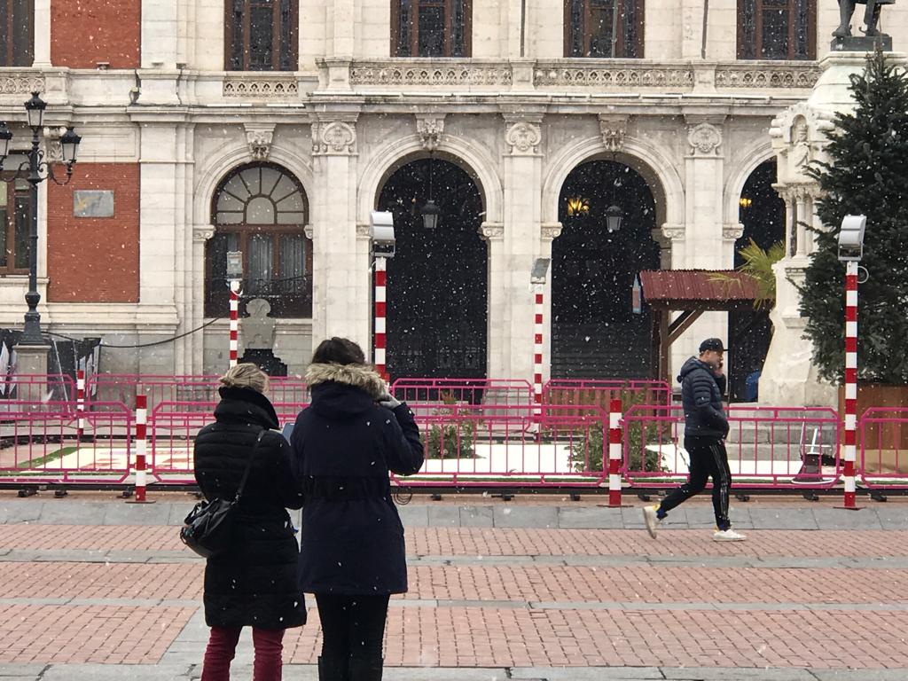 La nieve se asoma a Valladolid