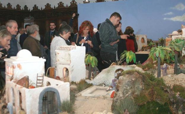 La ruta de belenes de Cuéllar se consolida con cerca de 24.000 visitantes