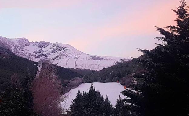 Satisfacción comedida tras la apertura de la estación de esquí de La Pinilla