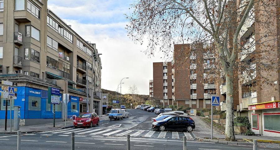 Comienzan las obras de renovación de tuberías en la calle Los Almendros