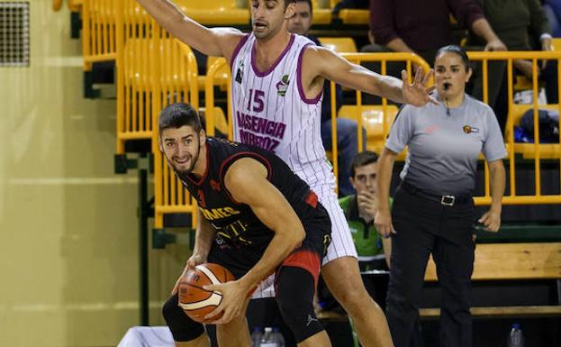 Pere Sureda recibe el alta médica tras su taquicardia y comenzará a entrenar el lunes con el CB Tormes