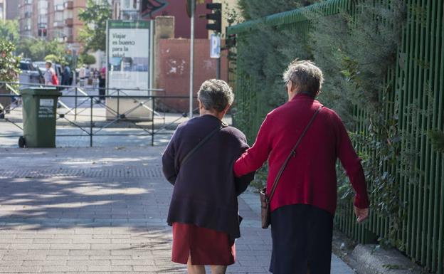 Valladolid tiene más vecinos con más de 80 años que niños con menos de 10